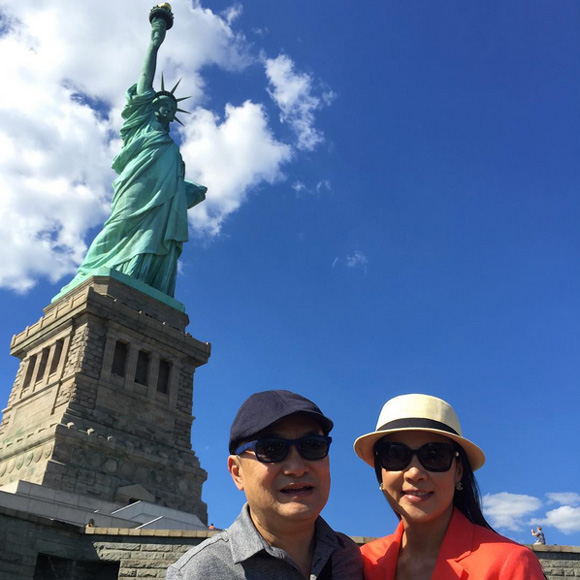 กบ ปภัสรา - เอ๋ พรทิพย์ ครบรอบแต่งงาน15 ปี