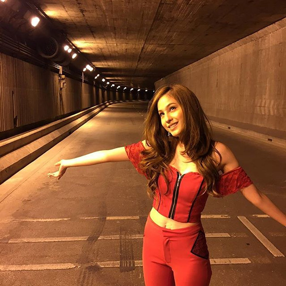 ขวัญ อุษามณี