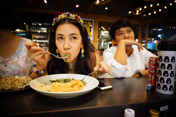 เพื่อนรักเพื่อนริษยา