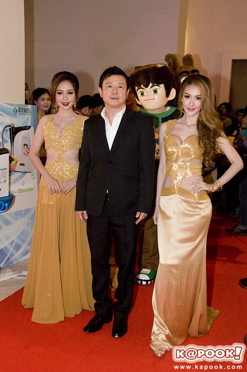 แฟชั่นพรมแดง MAYA Awards 2015