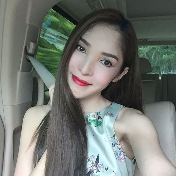 เอมมี่ รัชฎา แต่งงาน เอย สาวหล่อ