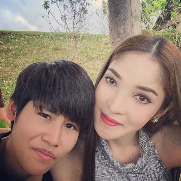 เอมมี่ รัชฎา แต่งงาน เอย สาวหล่อ