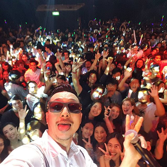 โจอี้ บอย โจ้ยังบาว