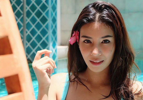 ศศิ สินทวี