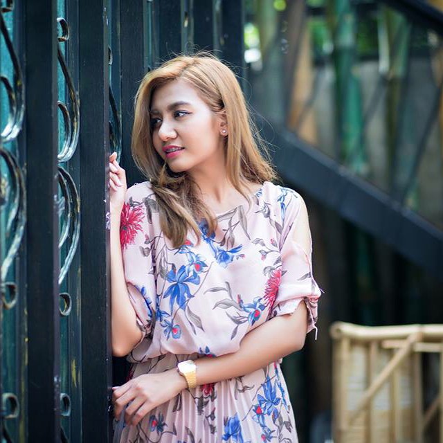 เกต จิณภัค