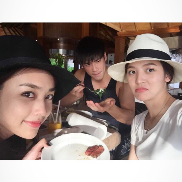 เคน น้ำตาล อาเล็ก ณิชา นิตยสาร Honeymoontravel