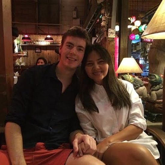 สุนารี ราชสีมา คบแฟนเด็กแล้วสดใสขึ้นเป็นกอง แถมหวานกันจนน่าอิจฉา !