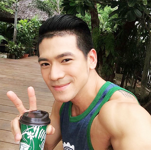 เต้ นันทศัย