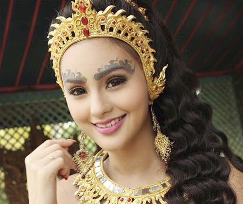 นาย ชนุชตรา สุขสันต์