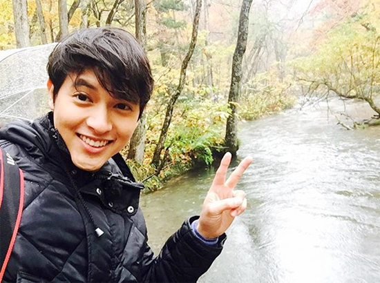 เจมส์ จิรายุ