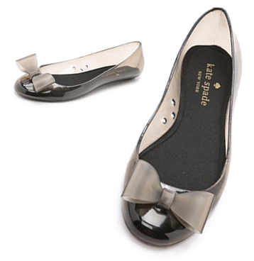 แฟชั่นรองเท้ายาง