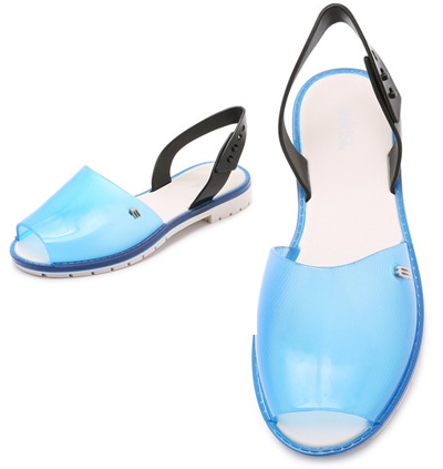 แฟชั่นรองเท้ายาง