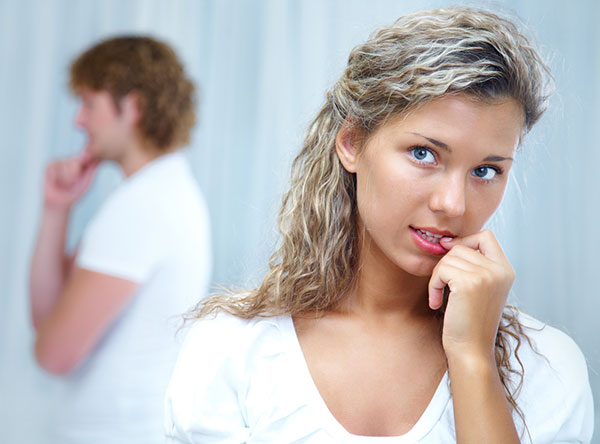 7 ข้อบ่งบอก ว่าคุณกำลังอยู่ในความสัมพันธ์แบบกั๊ก ๆ