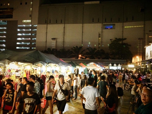 เปิดท้ายของของในกรุงเทพฯ ตะลุยขาย 15 ตลาดเด็ดน่าลงทุน