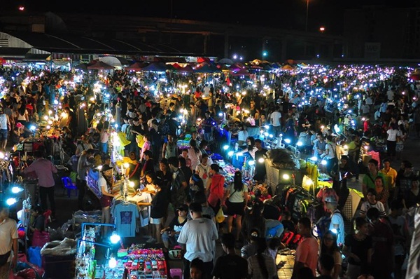 เปิดท้ายของของในกรุงเทพฯ ตะลุยขาย 15 ตลาดเด็ดน่าลงทุน