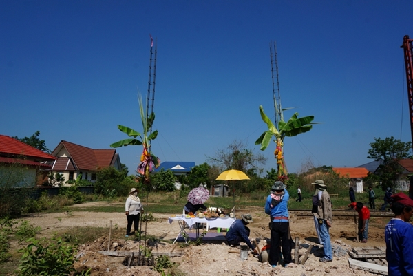 ปลูกบ้านชั้นเดียวยกสูง สไตล์บ้านไทยประยุกต์ 