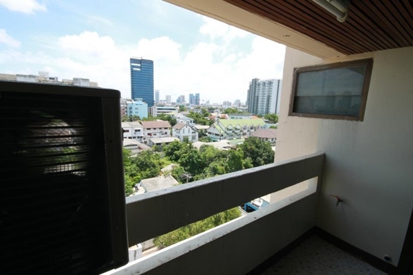 เปิดห้องฟรีแลนซ์มีมินิสตูดิโอ ไอเดียแต่งคอนโดของคนทำงานที่บ้าน !     