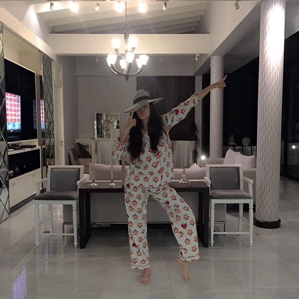 เปิดบ้าน ศรีริต้า เจนเซ่น สวย หรู มีระดับอย่างกับวังเจ้าหญิง