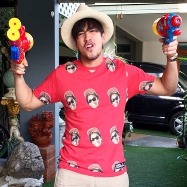 บ้านณเดชน์ คูกิมิยะ