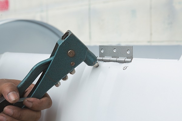 DIY ตู้เก็บของจากถังใส่น้ำมันสุดชิค แต่ราคาแสนถูก