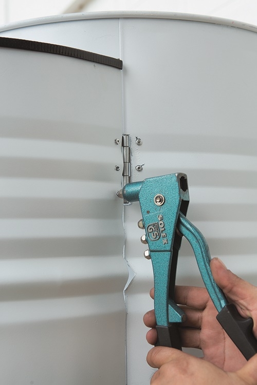 DIY ตู้เก็บของจากถังใส่น้ำมันสุดชิค แต่ราคาแสนถูก