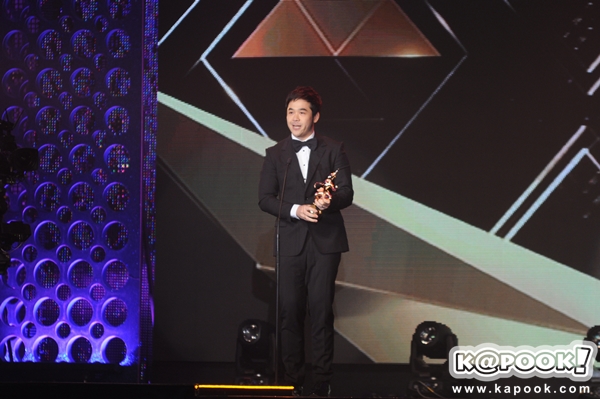 นาฏราช 2558 ประกาศผลรางวัลแห่งเกียรติยศ สามีตีตรา กวาดรางวัลใหญ่