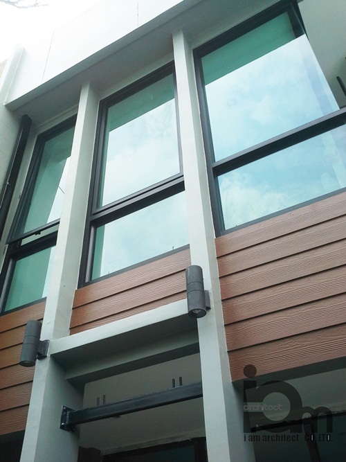 รีโนเวททาวน์เฮ้าส์มือ 3 ด้วยงบ 3 แสนบาท ได้ทั้งบ้านและโฮมออฟฟิศในตัว