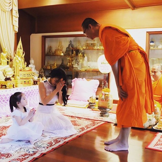  หนิง ปณิตา 