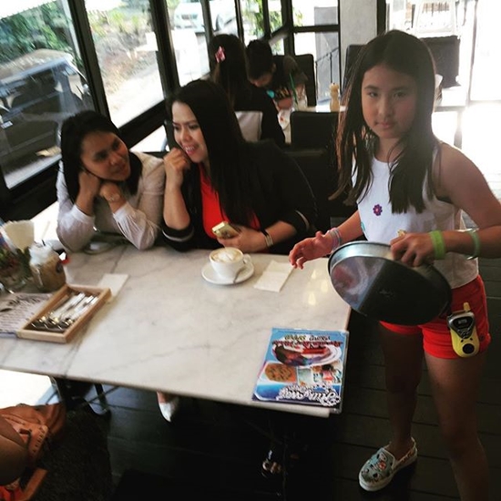 พีท ทองเจือ