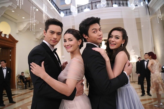 ละครดังแห่งปี 2558