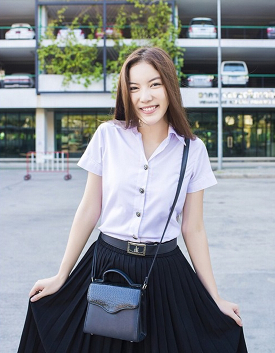 มุก วรนิษฐ์ ถาวรวงศ์