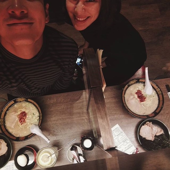 จอย รินลณี อาเล็ก ธีรเดช