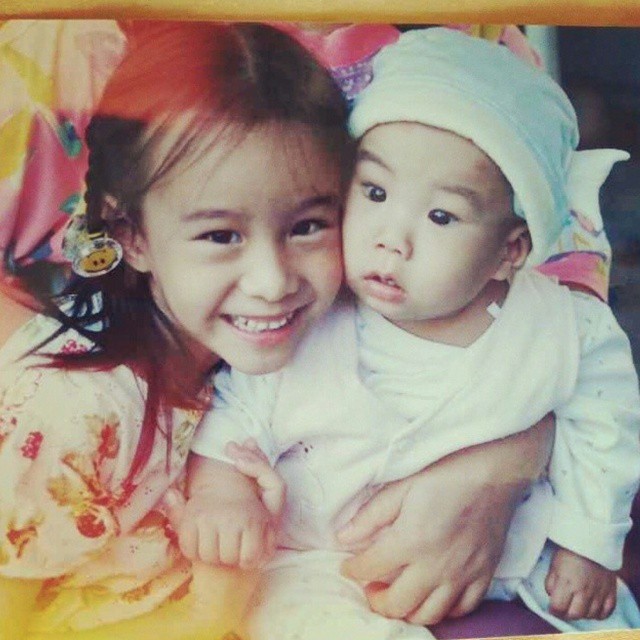 เต้ย จรินทร์พร โพสต์ซึ้งถึงน้องชาย จะอยู่เคียงข้างแบบนี้ตลอดไป