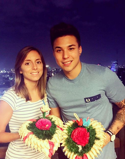 คู่รักดาราลอยกระทง