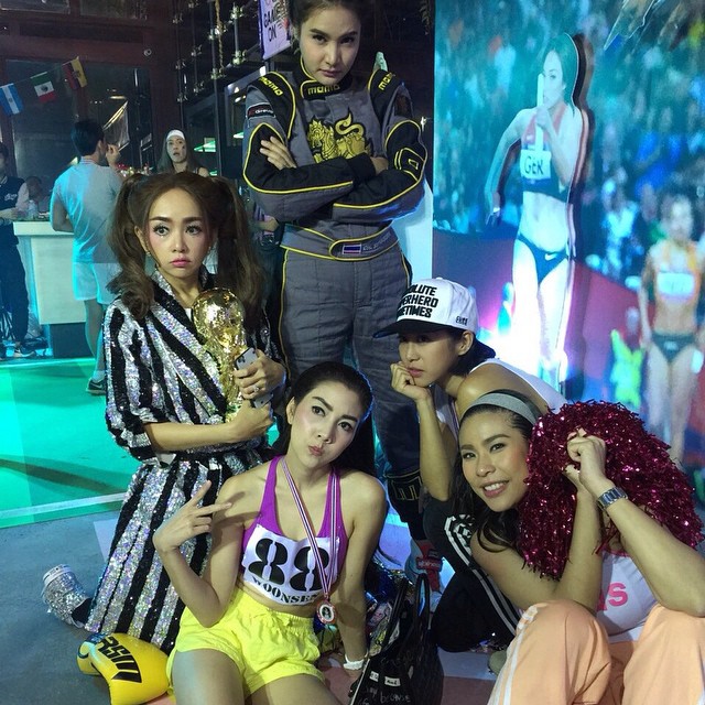 เมย์ พิชญ์นาฏ 