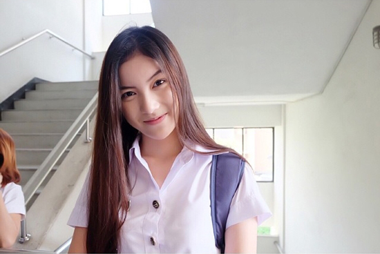 มุก วรนิษฐ์ ถาวรวงศ์