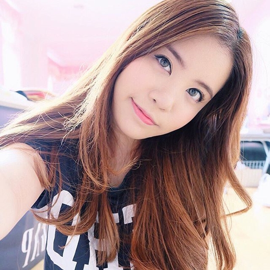 โตเป็นสาวแล้วจ้า น้องเเฟร์รี่ ลูกสาวอดีตนางเอกดัง ลูกศร ธนาภรณ์ 