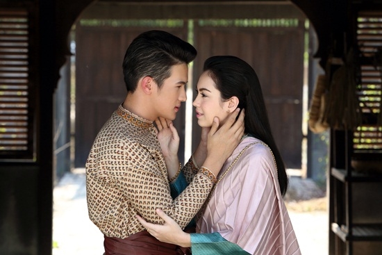 ละครดังแห่งปี 2558