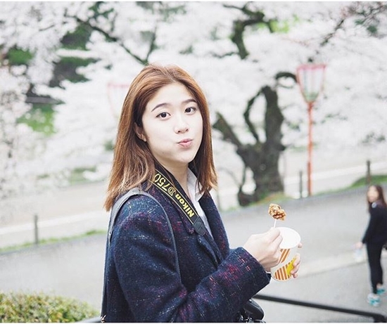 แก้ว จริญญา