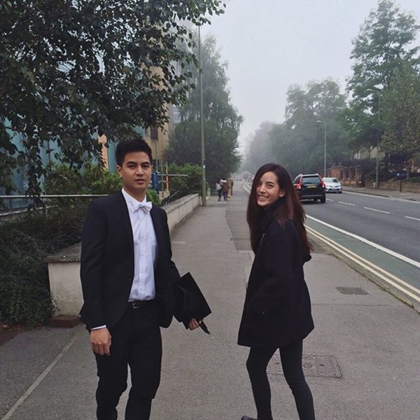 ณิชา ณัฏฐณิชา ร่วมยินดี ไอติม จบ ม. อ็อกซ์ฟอร์ด