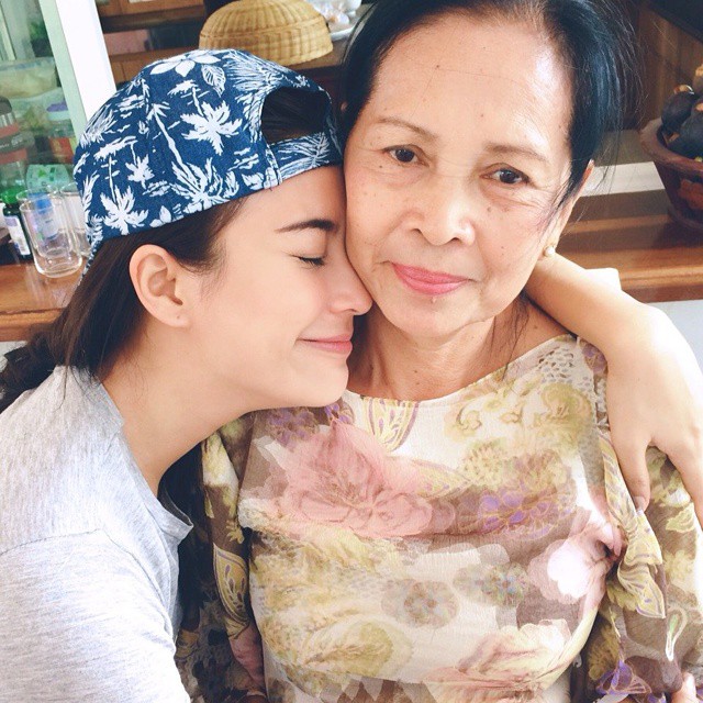 จุ๋ย วรัทยา