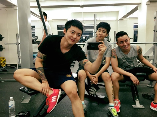  จิ๊บ เทรนเนอร์สาวหล่อ ซิกแพคแซ่บ