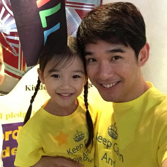 น้องพราว ลูกสาวพ่อลิฟท์ แม่หญิง 