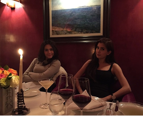 ชมพู่ อารยา - ปู ไปรยา