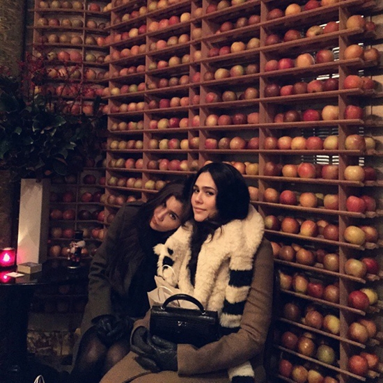 ชมพู่ อารยา - ปู ไปรยา