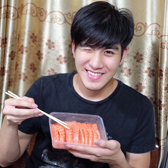 เมฆ จิรกิตติ์ พี่ชาย มุก วรนิษฐ์ รักนะเป็ดโง่ หล่อกระแทกใจ !