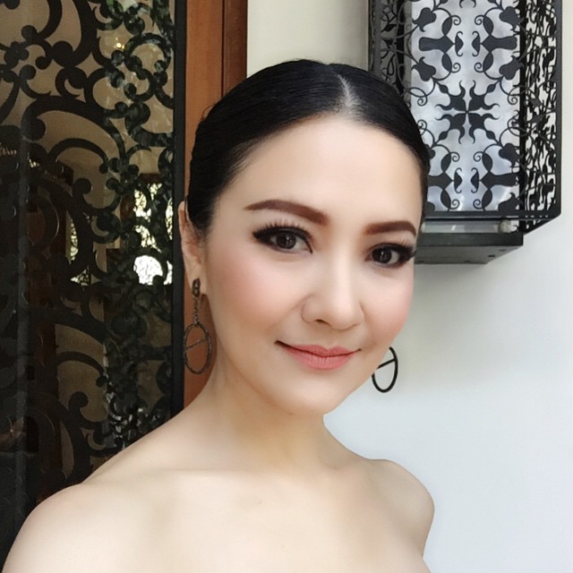 เกรซ มหาดำรงค์กุล