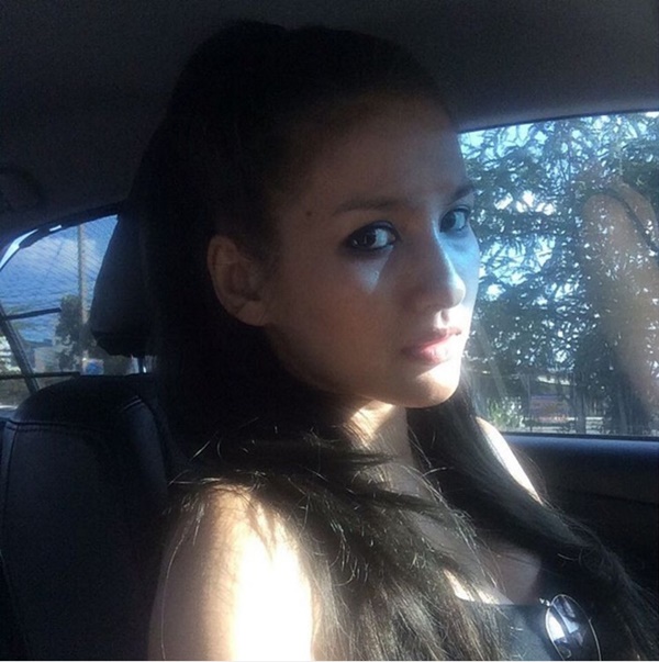 นก อุษณีย์