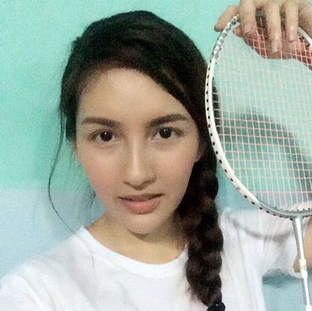 นก อุษณีย์