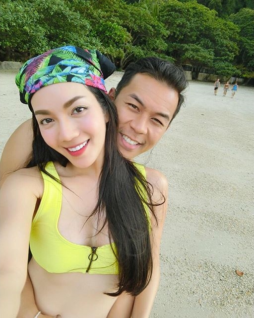 อ๋อม สกาวใจ ชุดว่ายน้ำ